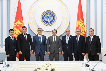 TÜRKPA Baş katibi Qırğızıstan Parlamentinin Sədri ilə görüşüb